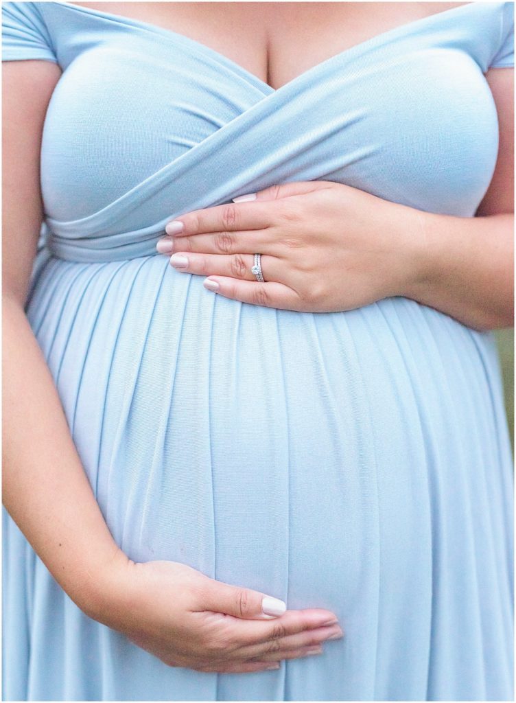 blue maternity dress, fall garden maternity session