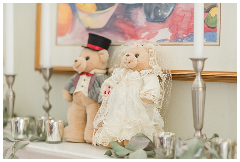 intimate home wedding governors land williamsburg va bridal teddy bears