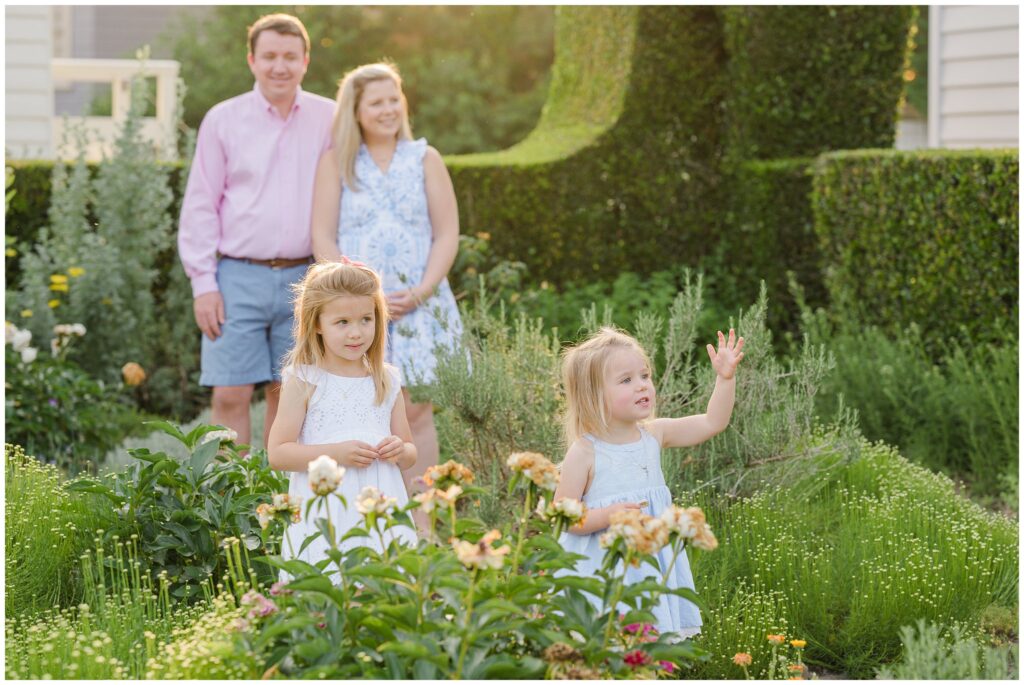 Colonial Williamsburg, Va family portrait session by Jessica Barrett Photography