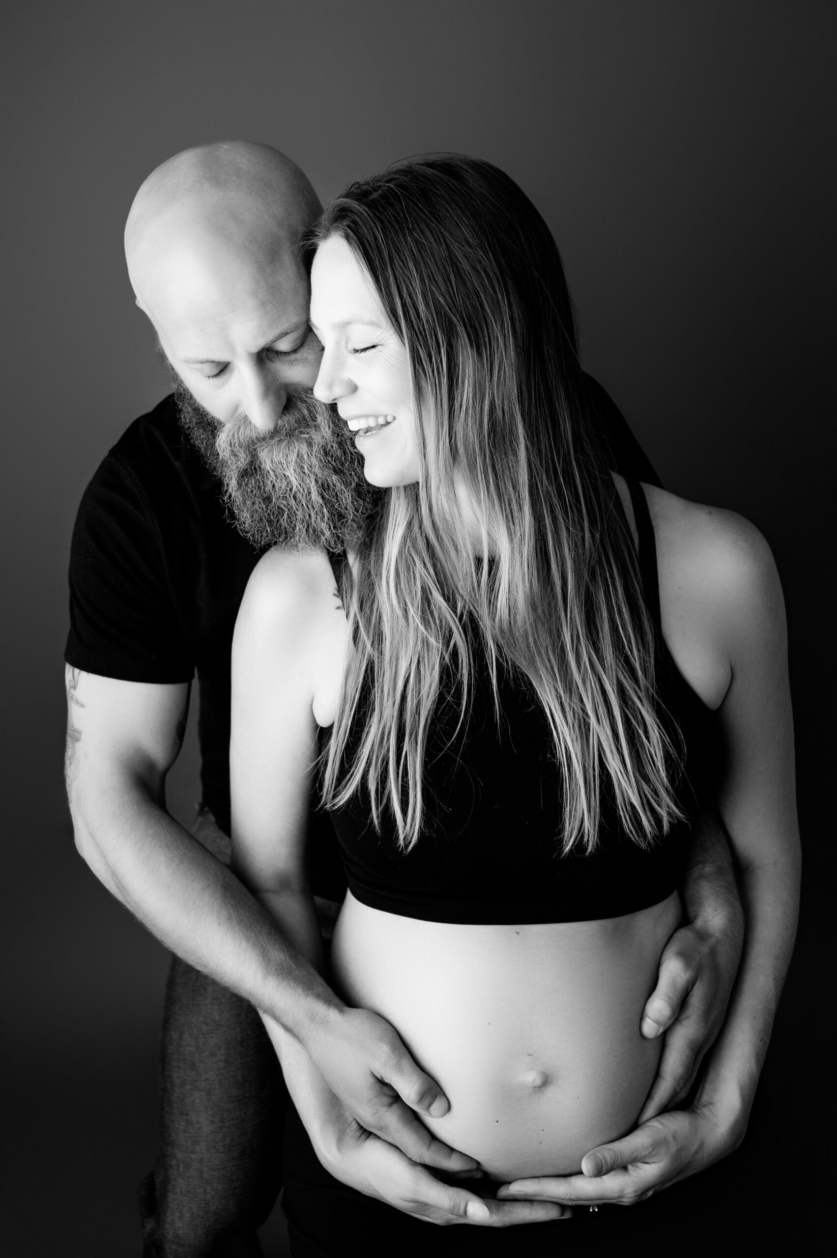 a black and white studio maternity session by Jessica Barrett Photography in Williamsburg, Va